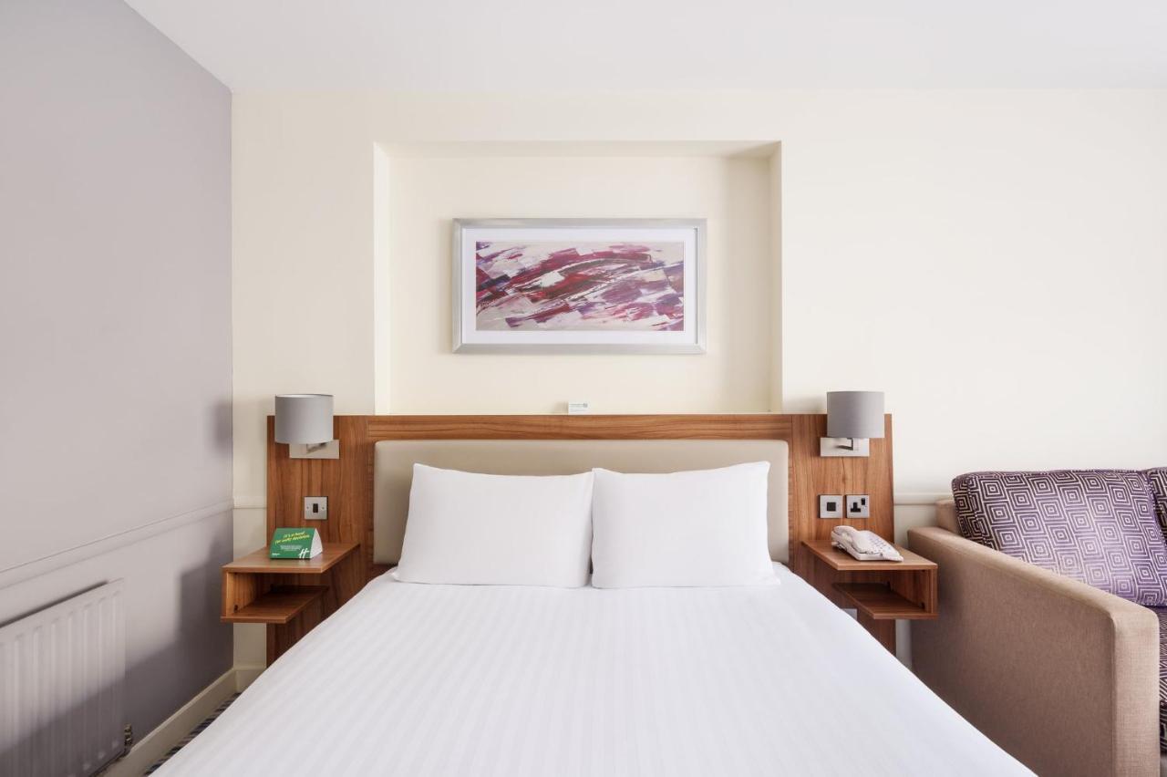 Holiday Inn Rochester-Chatham By Ihg Zewnętrze zdjęcie